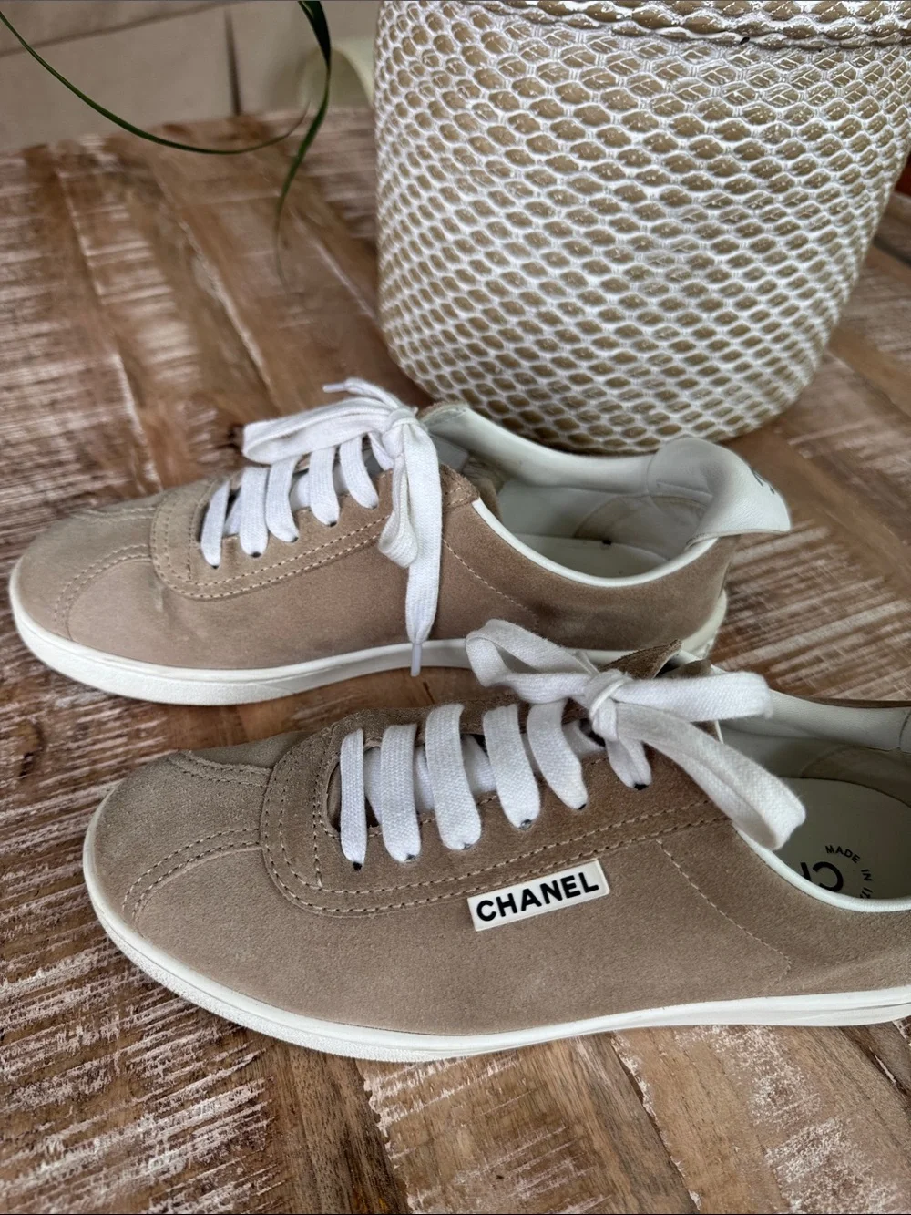 Chanel Interlocking CC Logo Suede Sneakers Size 39